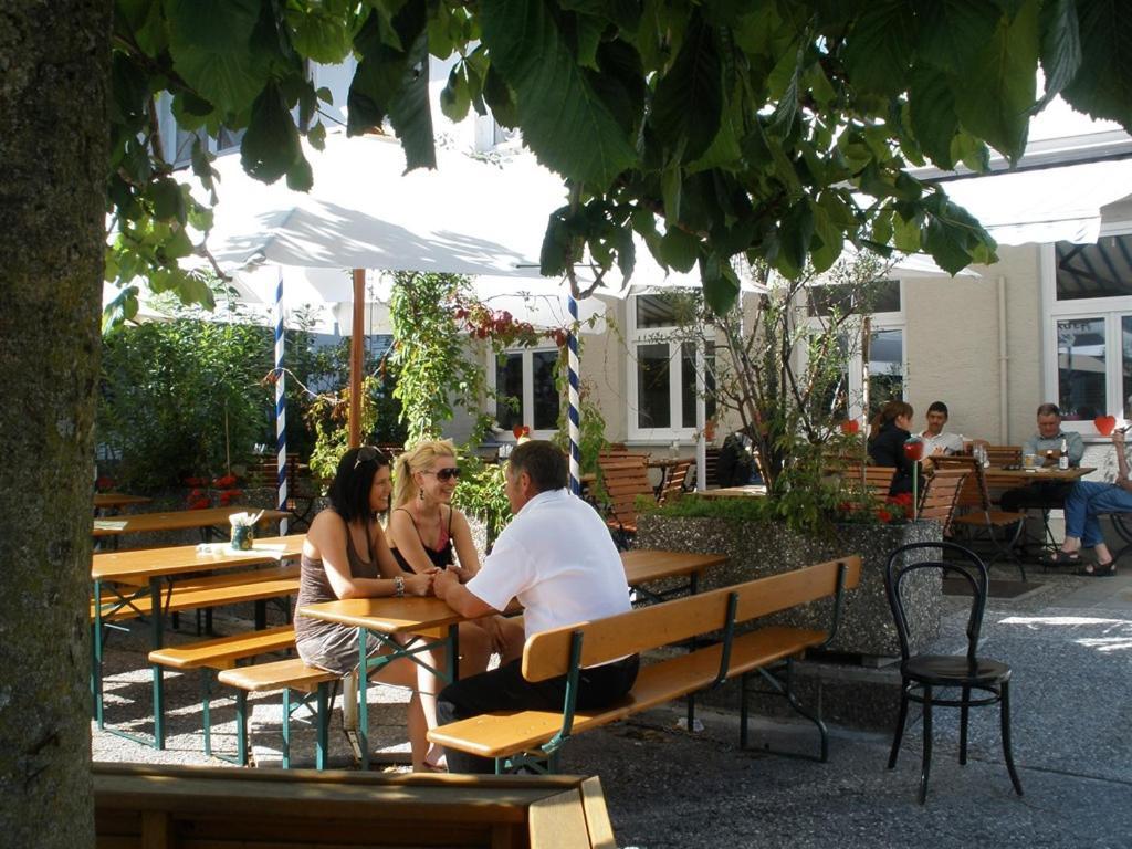 Gasthof Zum Hirsch Goerisried Exterior photo